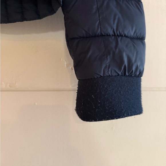 Hollister Women's Dark Navy Quilted Hooded Puffer Jacket - Picture 3 of 5